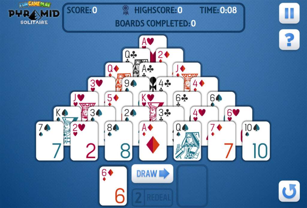 Layout Fun Game Play Pyramid Solitaire